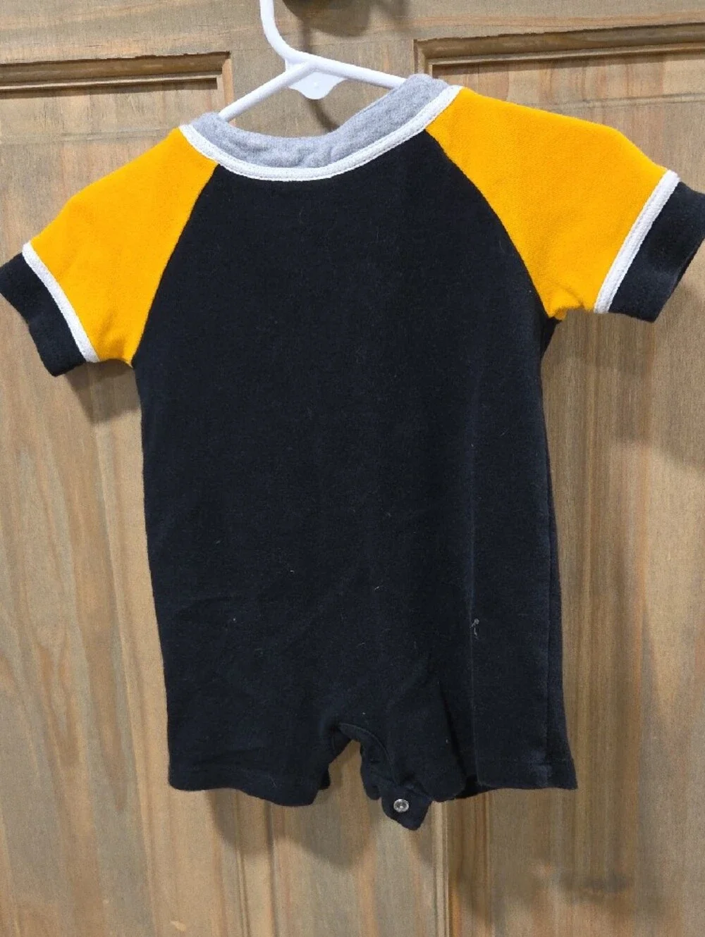 **BUNDLE & SAVE** Pittsburgh Pirates Baby Romper Tee - Black & Gold